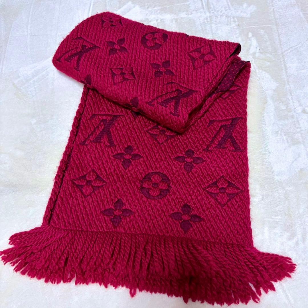 LOUIS VUITTON ルイヴィトンマフラー エシャルプロゴマニラ 赤