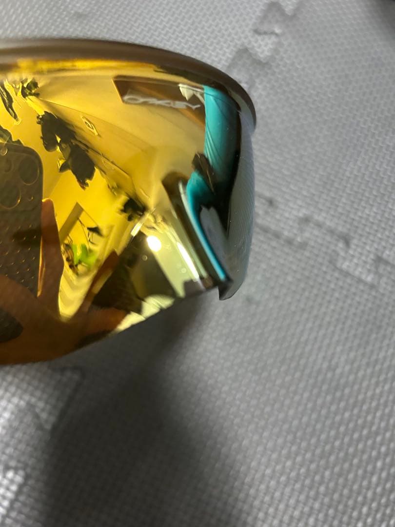 OAKLEYベロケイトサングラス(金）