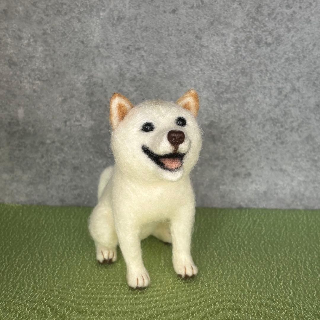 柴犬　白柴（小）　羊毛フェルト　ハンドメイド　No.113