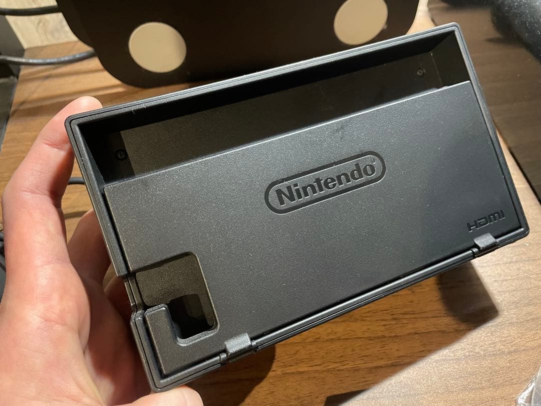 Nintendo Switch 本体 付属品付き 箱無し 美品