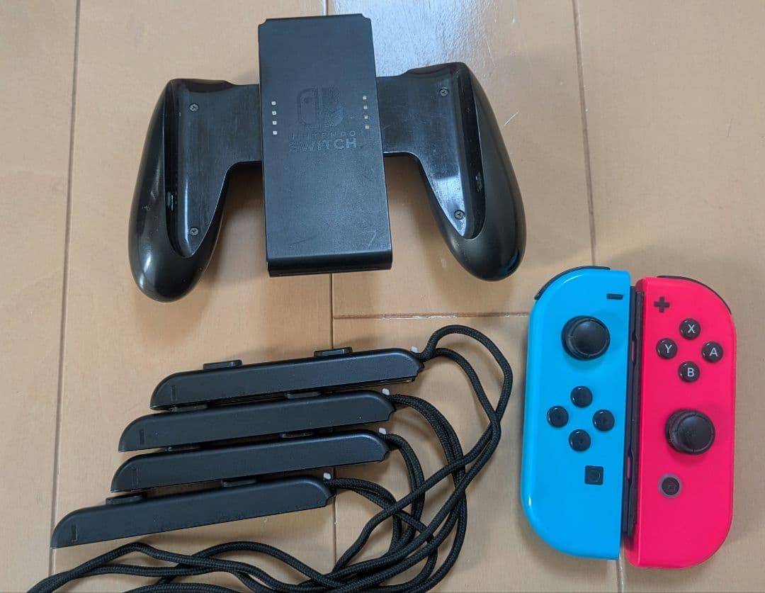 Nintendo Switch 本体 箱付き＋Joy-ConLR　ジャンク