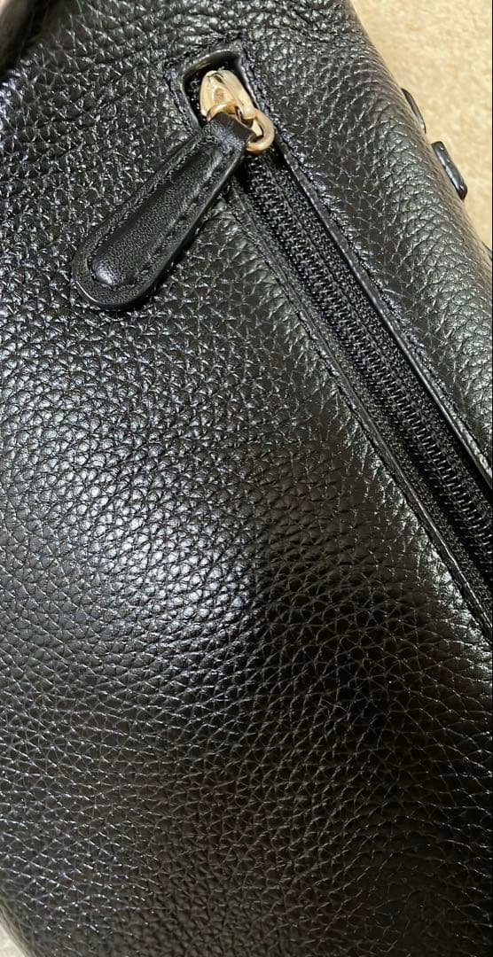 MICHAEL KORS 黒 レザー ボディバッグ