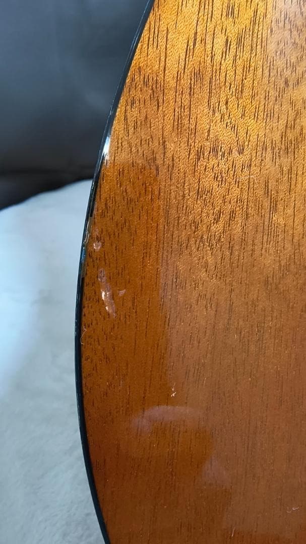 YAMAHA　アコースティックギター　FG700S