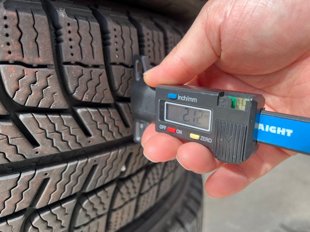 ②2019年製 スタッドレス 195/80R15 ミシュラン 4本セット 冬