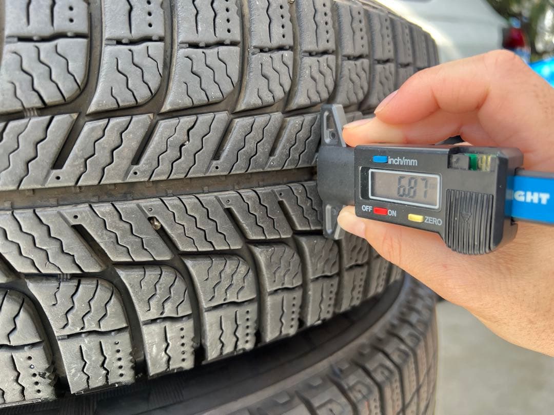 ②2019年製 スタッドレス 195/80R15 ミシュラン 4本セット 冬