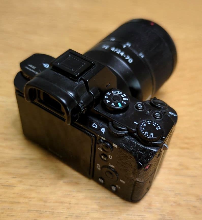 ミニチュア フィギュア カメラ　SONY α7R　 ソニー　ノベルティ