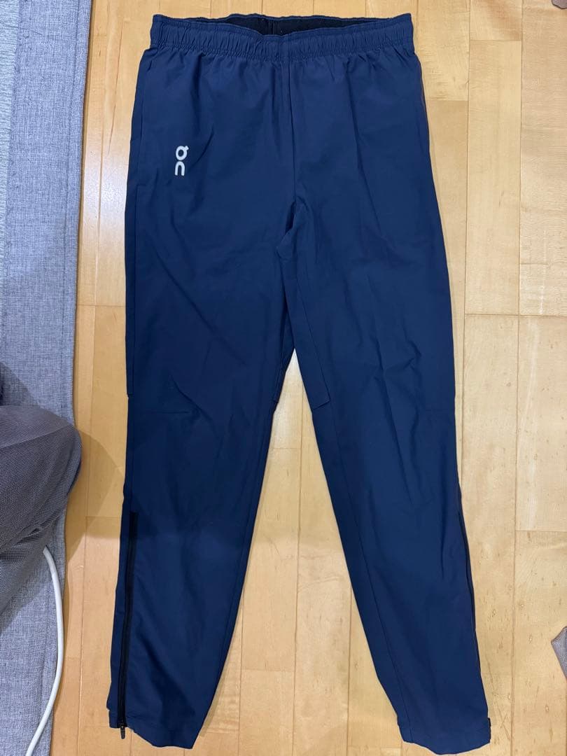 On Core Pants Midnight Sサイズ ロング　日本Mサイズ