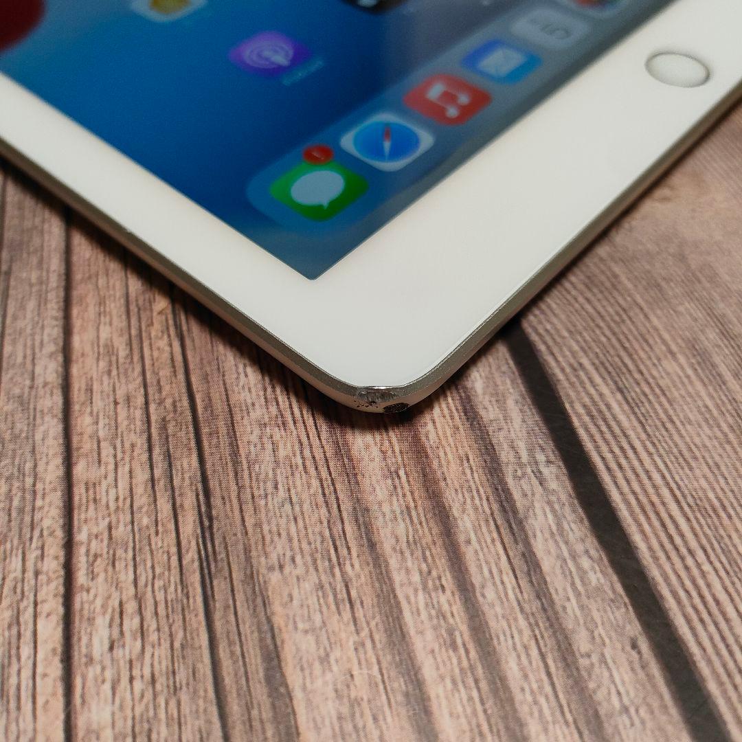 iPad 第6世代 32GB SIMフリー バッテリー96%