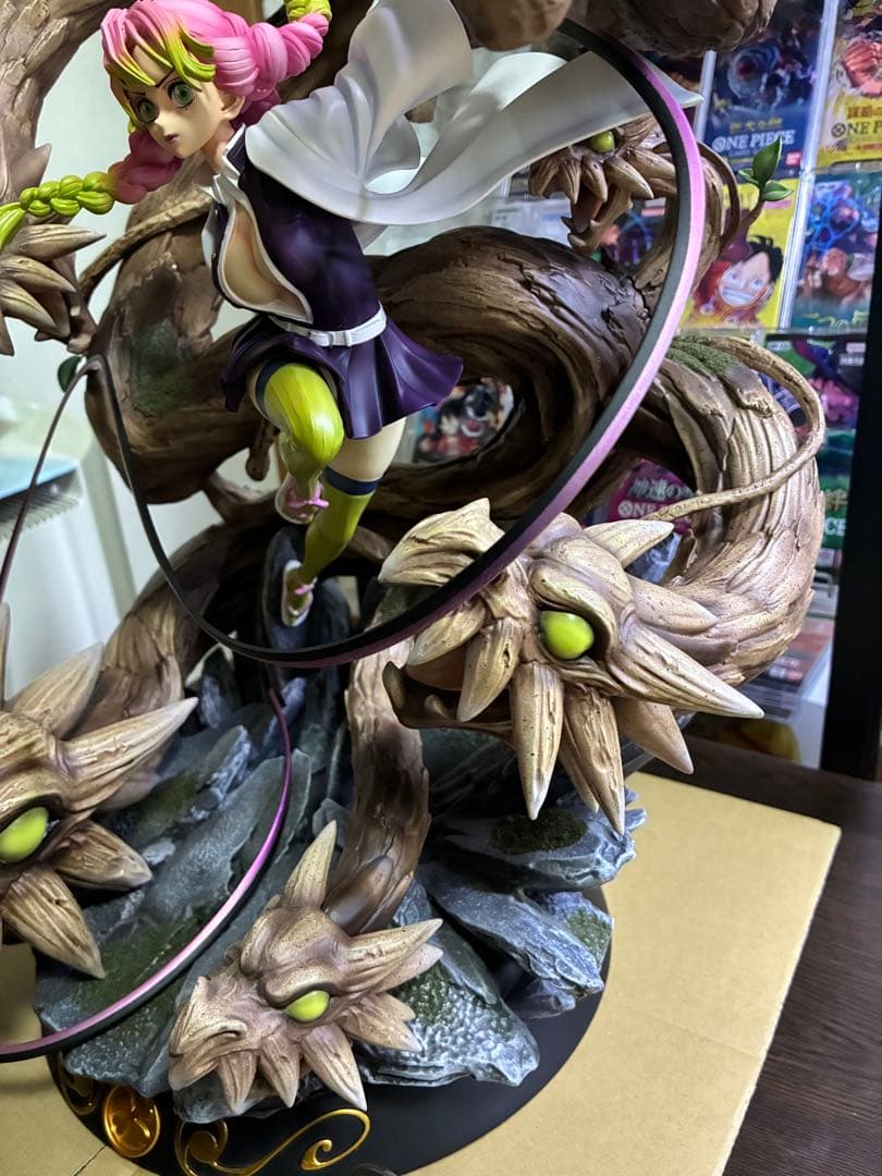 【訳あり】鬼滅の刃　甘露寺 蜜璃　ガレージキット