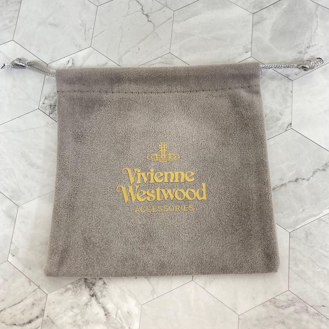 Vivienne Westwood✨オーナメンタルオーブネックレス　ブラック