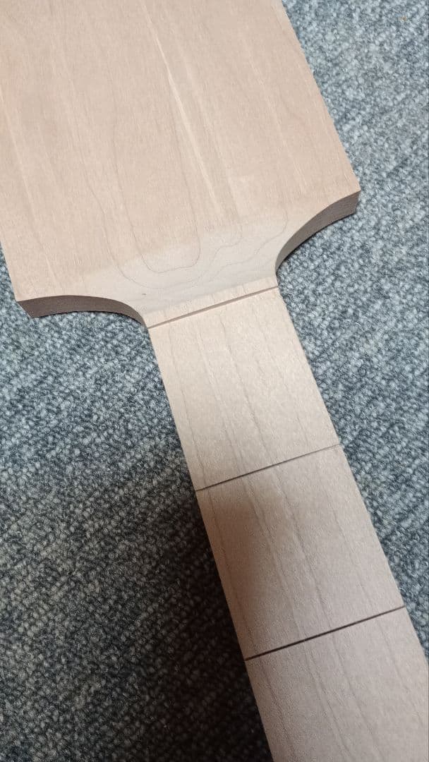 ディバイザー製 エレキベースネック パドルヘッドメイプル指板 PB 製作用