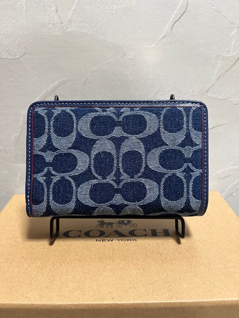 ✨️新品未使用✨️COACHアウトレット デニムブルー 二つ折り財布