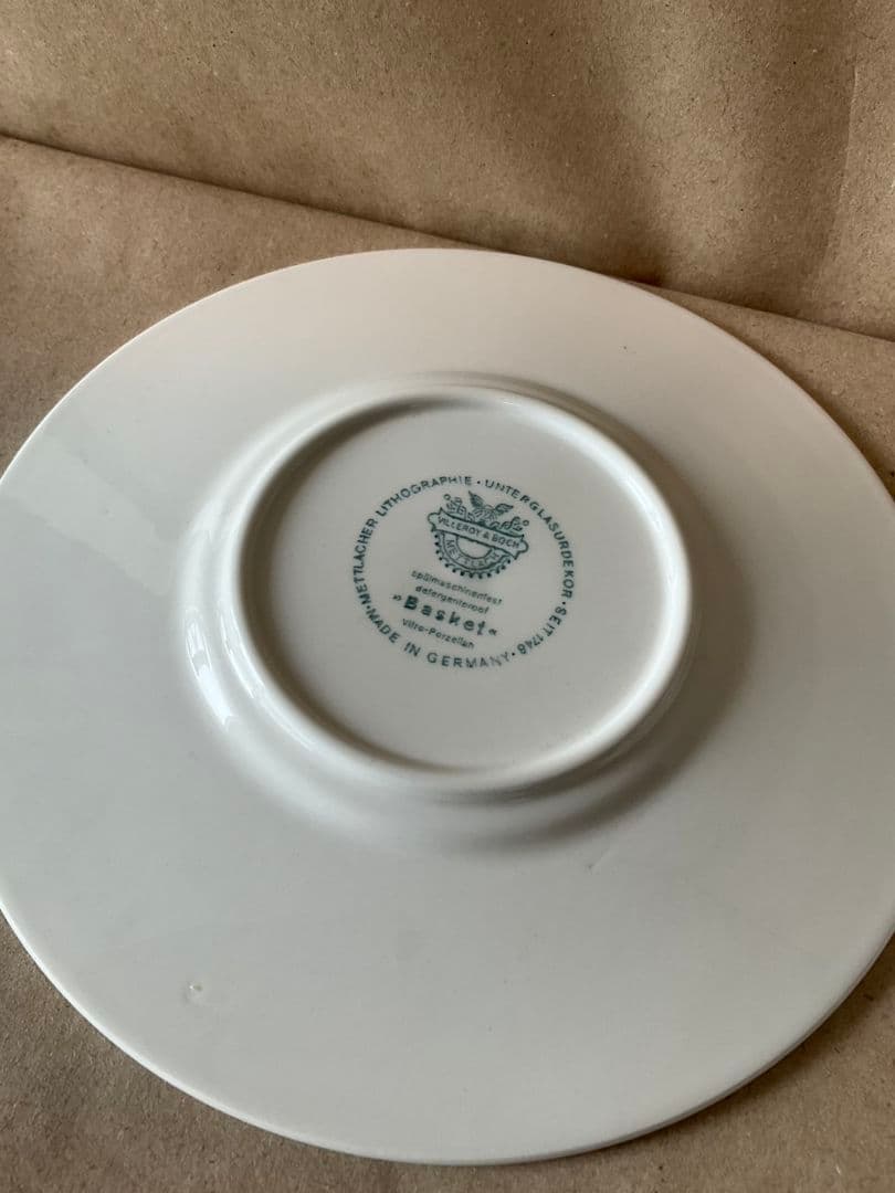 旧刻印　Villeroy & Boch バスケット　プレート　カップ　ソーサー