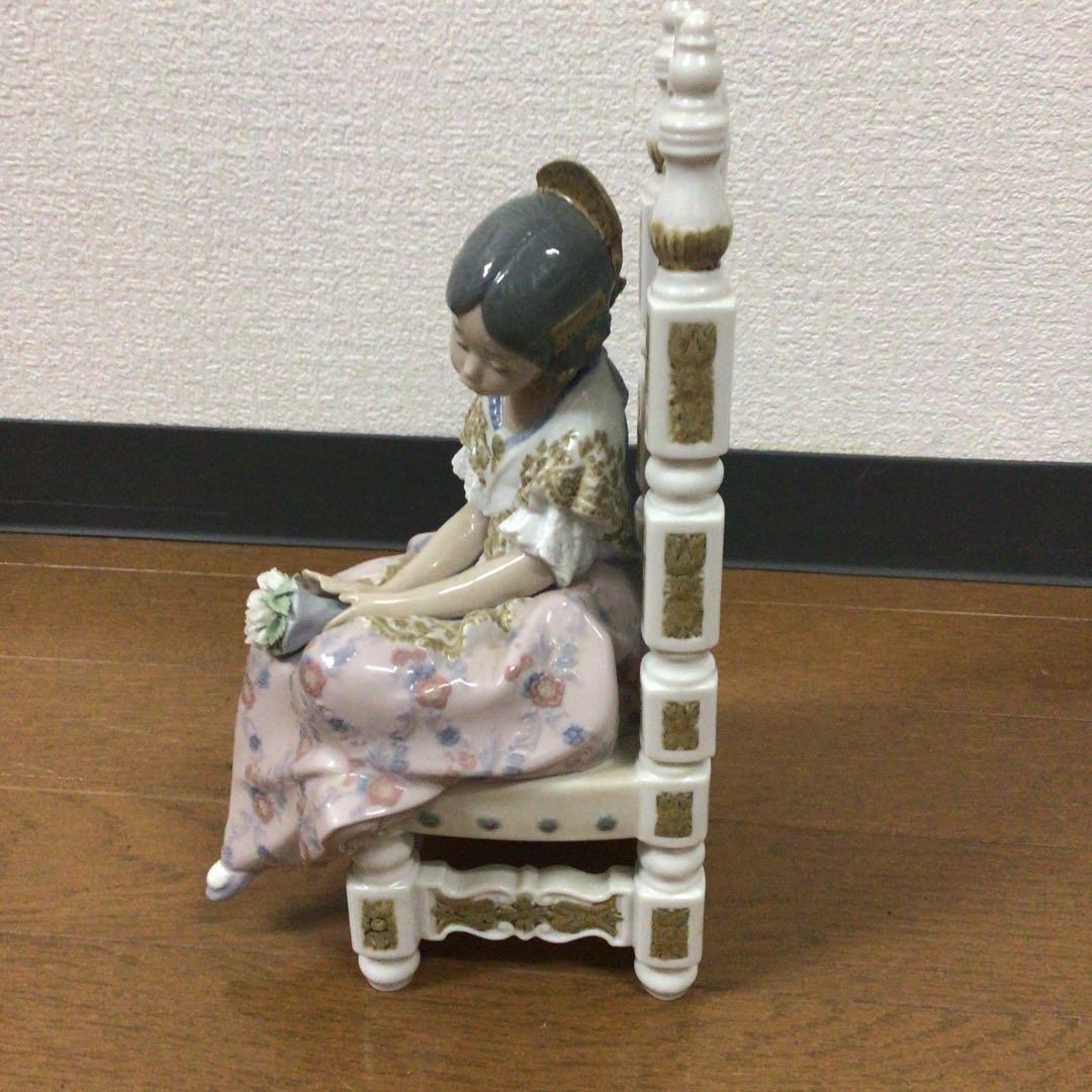 No.400 リヤドロ　バレンシアの少女（休憩）