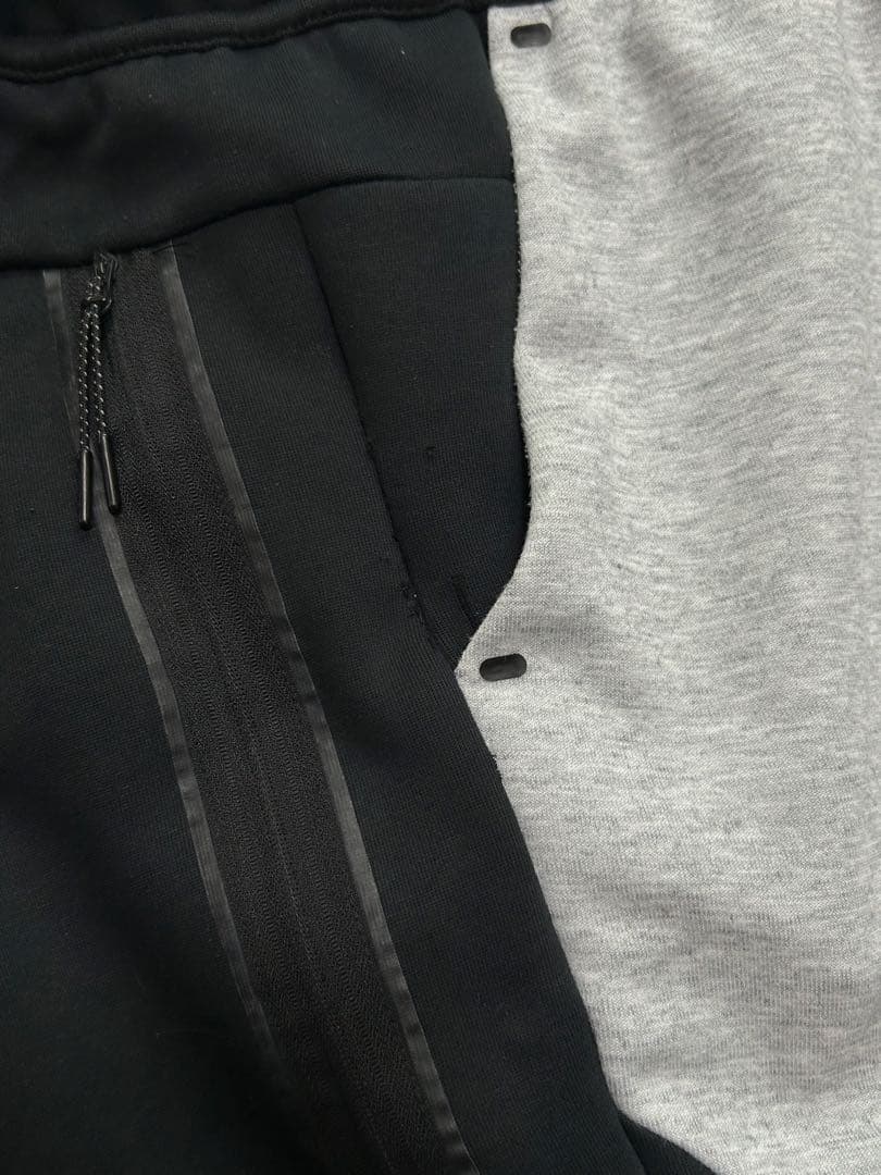Nike テックフリース 黒/グレー パンツ 希少カラーバイカラー M