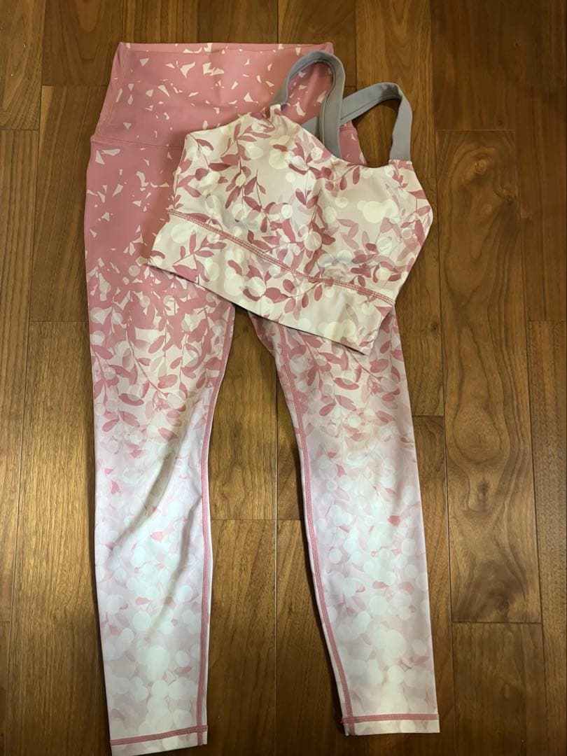 u*3様 SUKALA スカーラ　ヨガウェア　美品　2点セット　Sサイズ