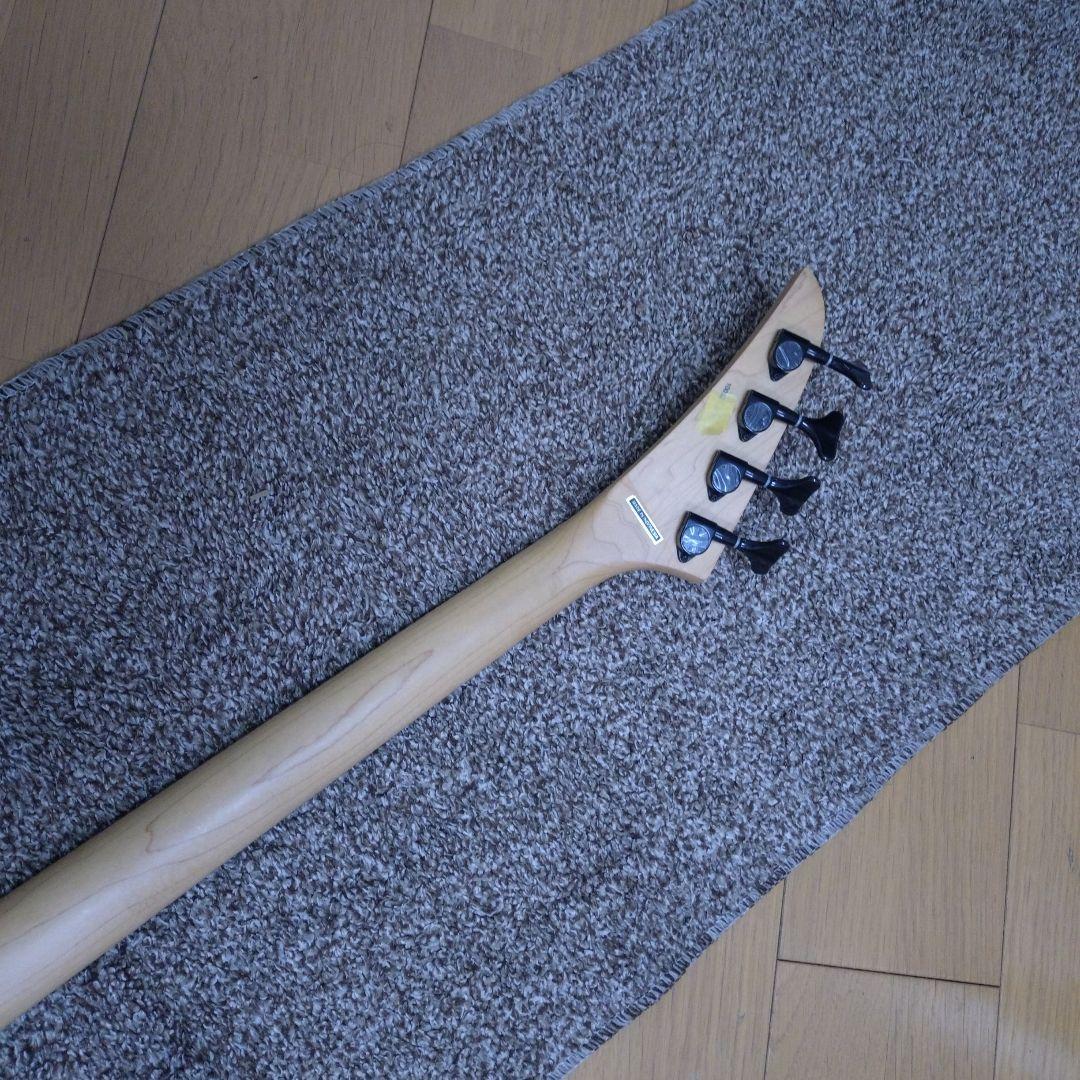 kramer striker ベース