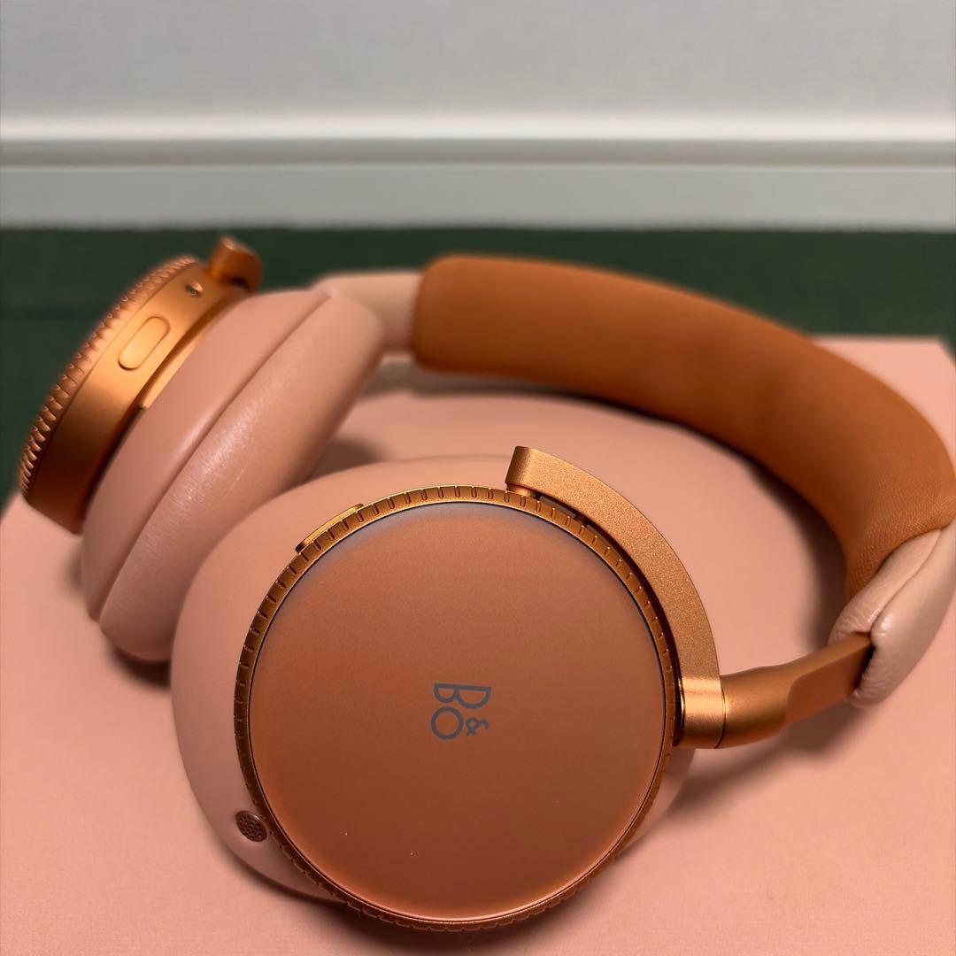 ヘッドホン Beoplay H100