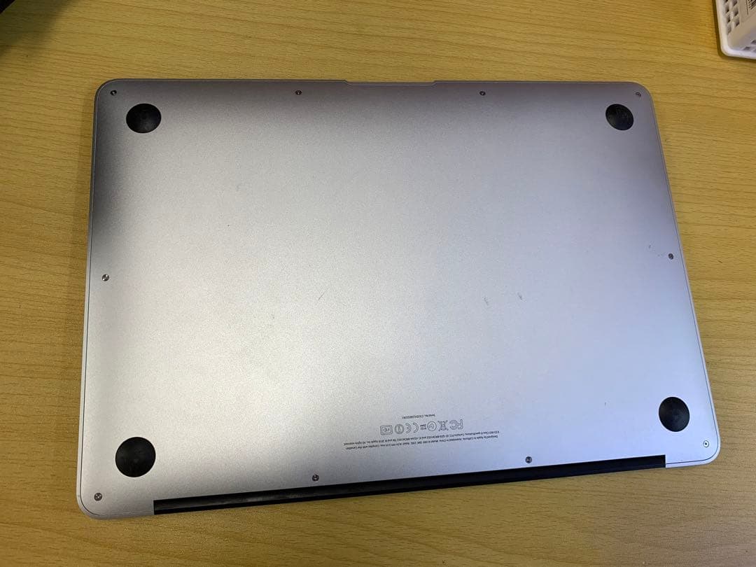 MacBook本体 MacBook Air 2010
