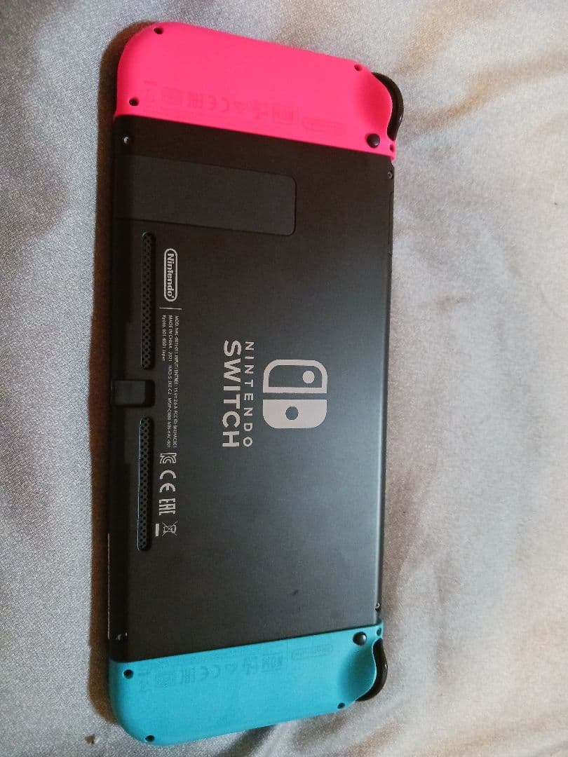 商品説明必読　ワケアリNintendo Switch 本体 ピンク/青