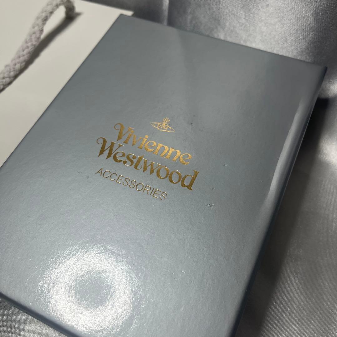 新品VivienneWestwoodピンク 蝶々留め 二つ折り財布 可愛い