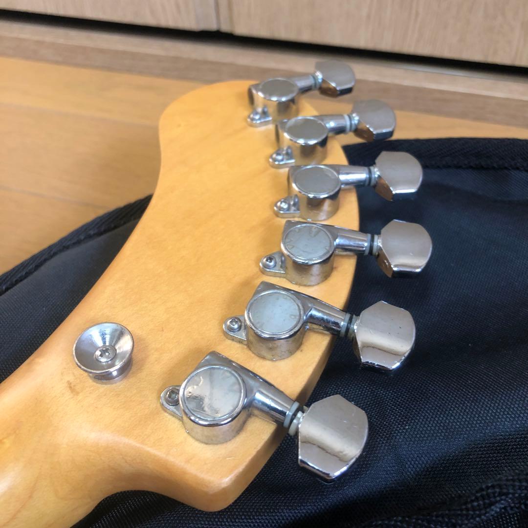 Fernandes ZO-3（ゾウさんギター） 内蔵アンプ付き ミニギター