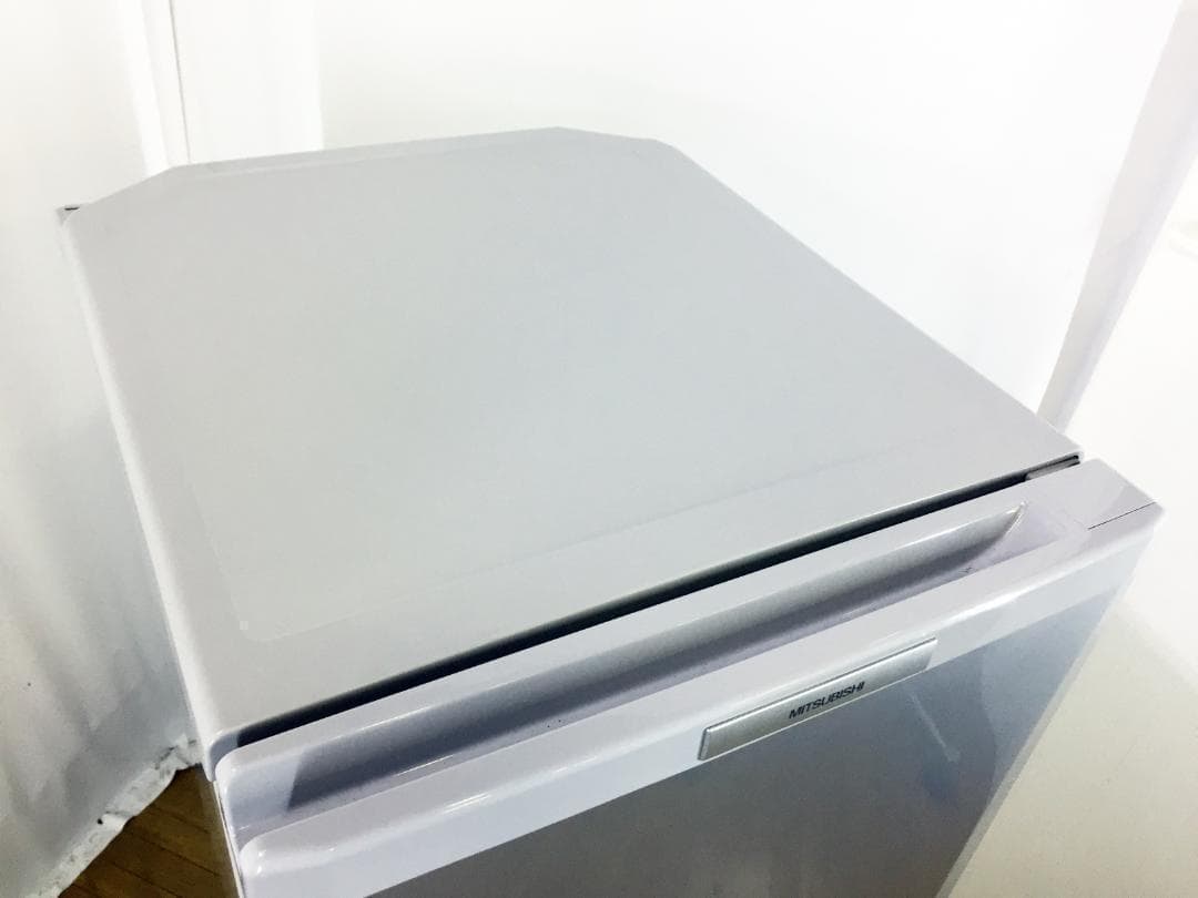 玄関前30日迄！送料無料★三菱 146L 冷蔵庫【MR-P15S-S】