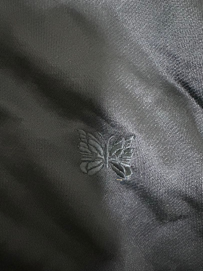 Needles 黒 ベスト Lサイズ 蝶刺繍