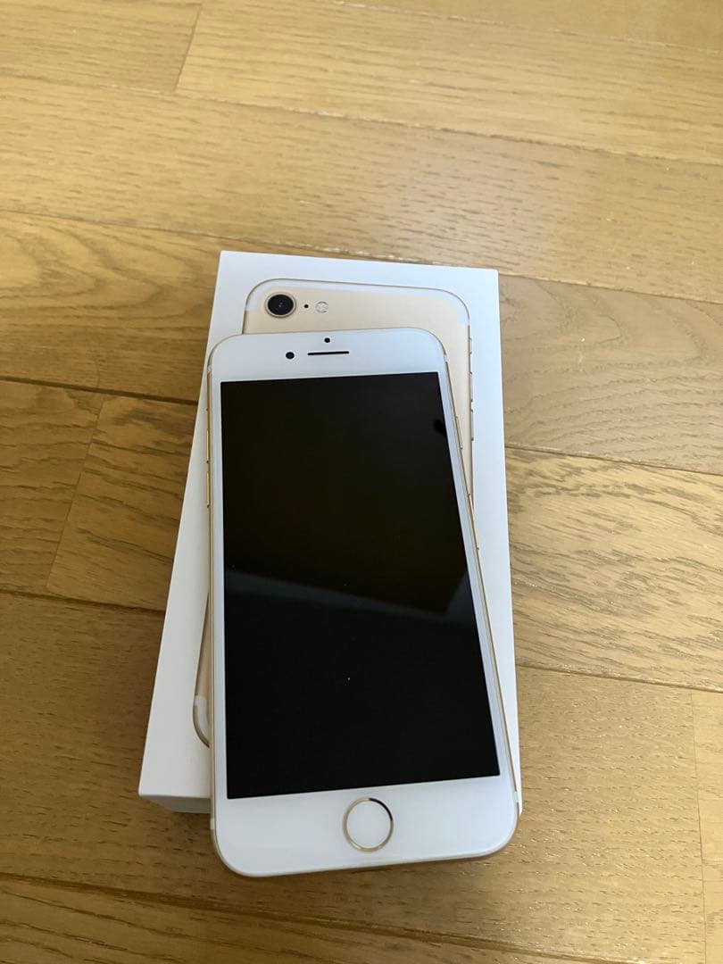 iPhone 7 ゴールド 箱付き 128GB【docomo】【ジャンク品】