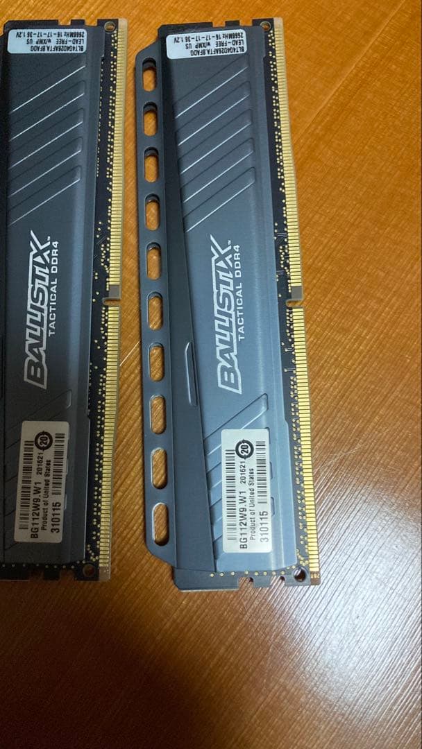 パソコン メモリ DDR4-2666 4GB ×4