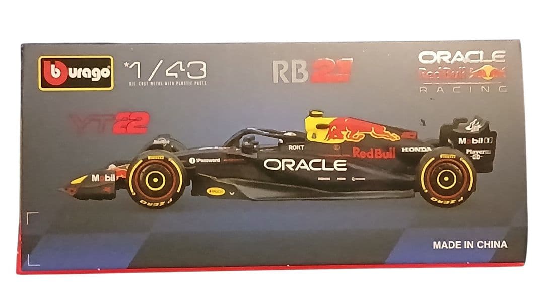 burago#22角田裕毅1/43 RedBull RB21 2台セット