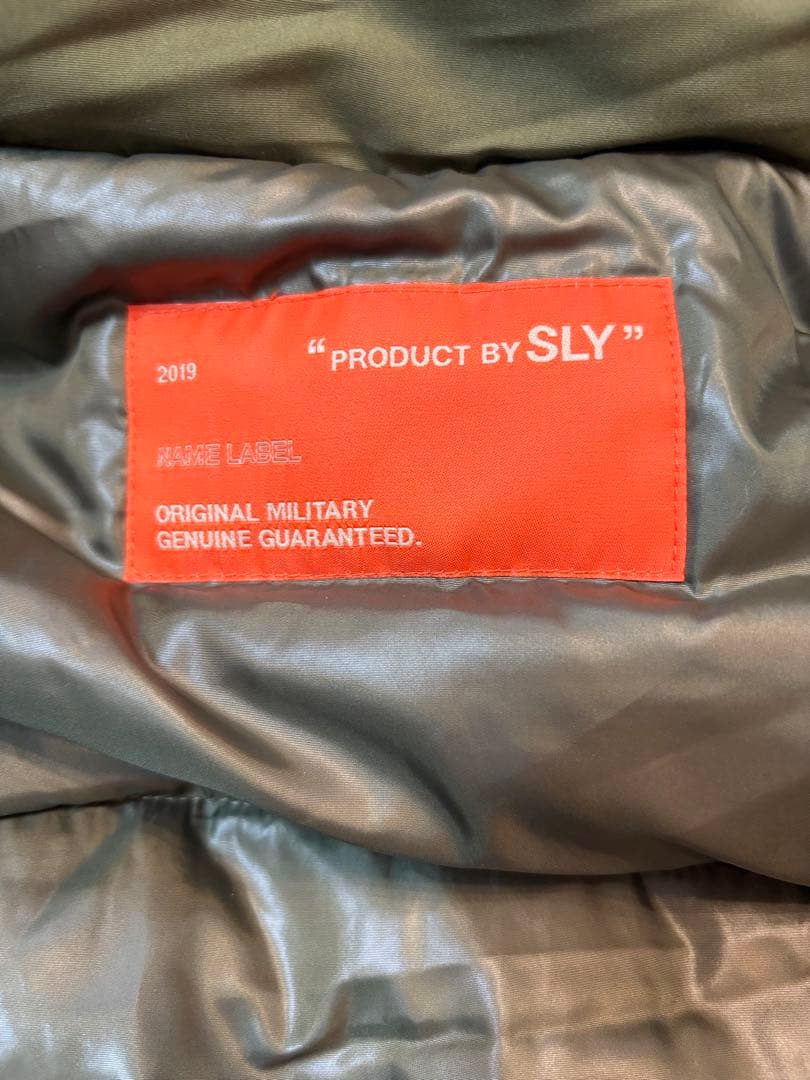 新品タグ付き　SLY ファーミリタリー　ジャケット　短丈　ボリューム　y2k