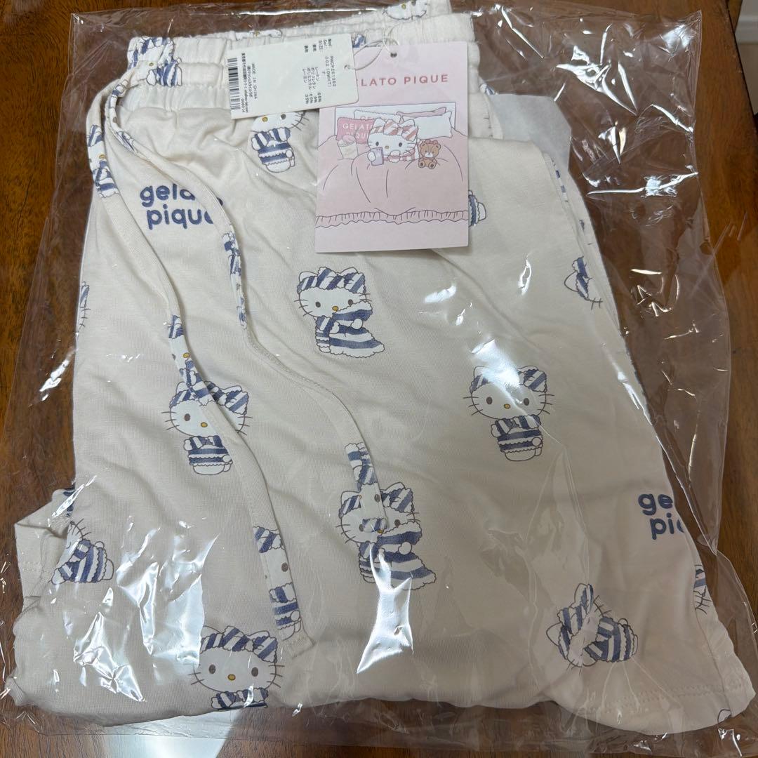 オンライン即完売 ジェラートピケ 総柄ショートパンツ サンリオハウス　ジェラピケ