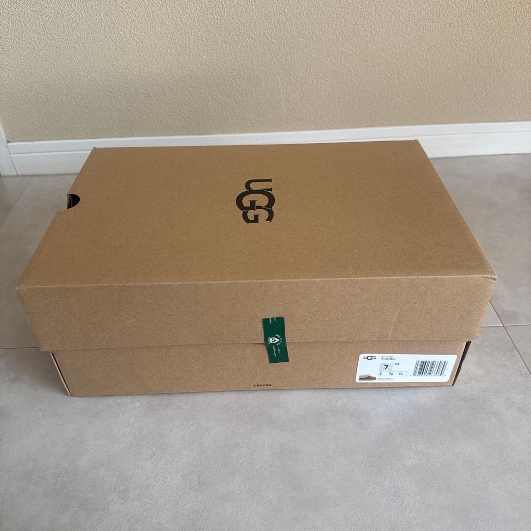 国内正規品 ☆ UGG Tazzelle アグ タゼル 24cm