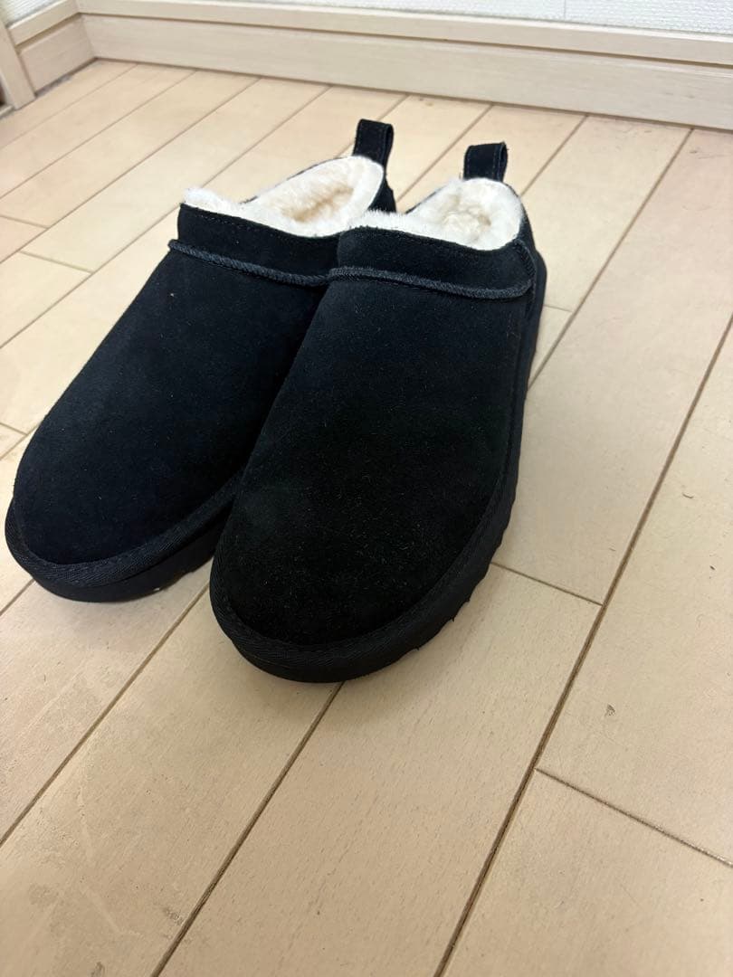 値下げ！新品未使用！！箱無し　UGG W CLASSIC MICRO BLACK