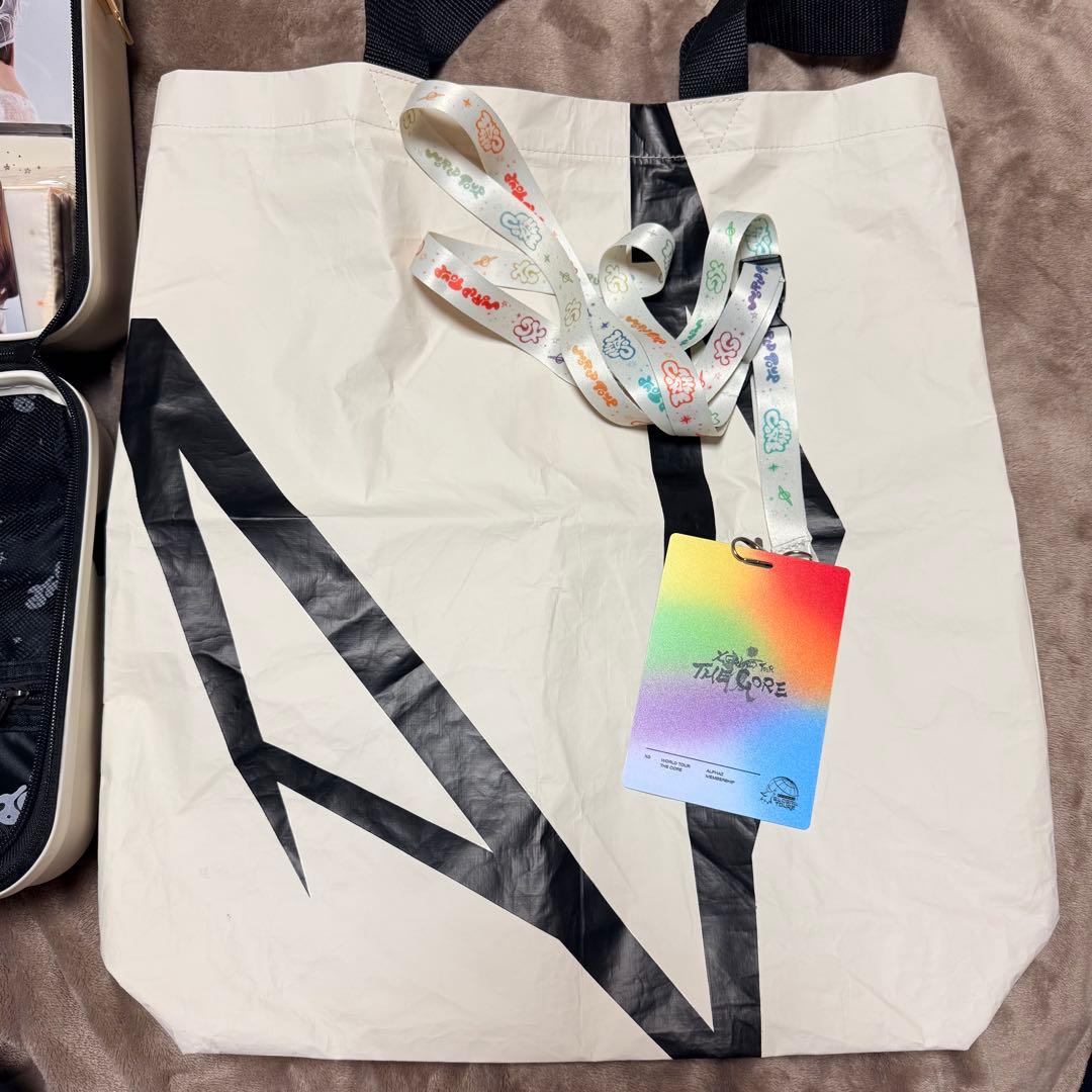 XG グロパ トレカ グッズ GLOBAL TOURZ GOODS