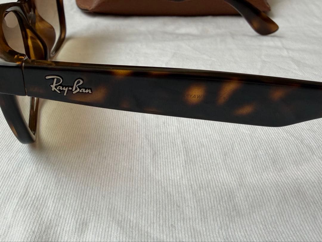 ビ*ム様 連休値下げ中【超美品】Ray-Ban RB2132F サングラス　キム
