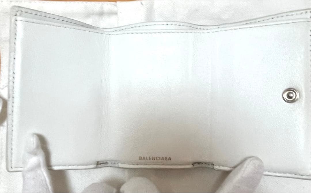 BALENCIAGA 猫プリント 三つ折り財布