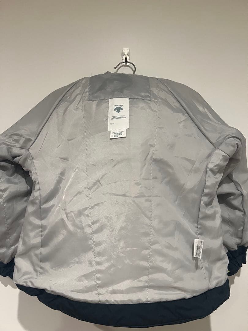 【美品値下】DESCENTE キッズスキーウェア上下セット 110サイズ　紺赤