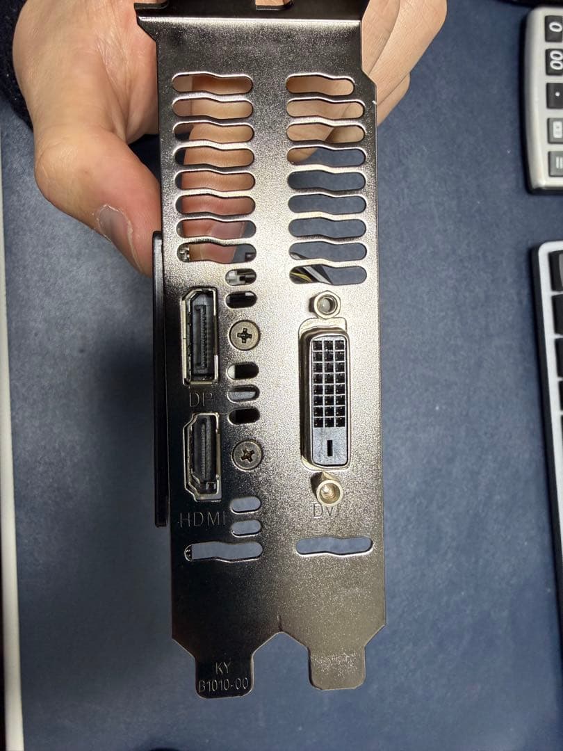 ASUS GeForce GTX グラフィックボード　1650