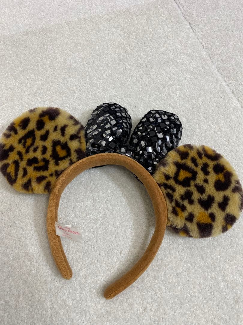 9182. 【極美品】ミニー ハートヒョウ柄 ビジュー カチューシャ
