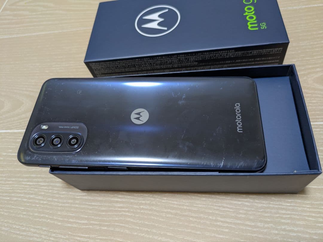 moto g 5G 本体