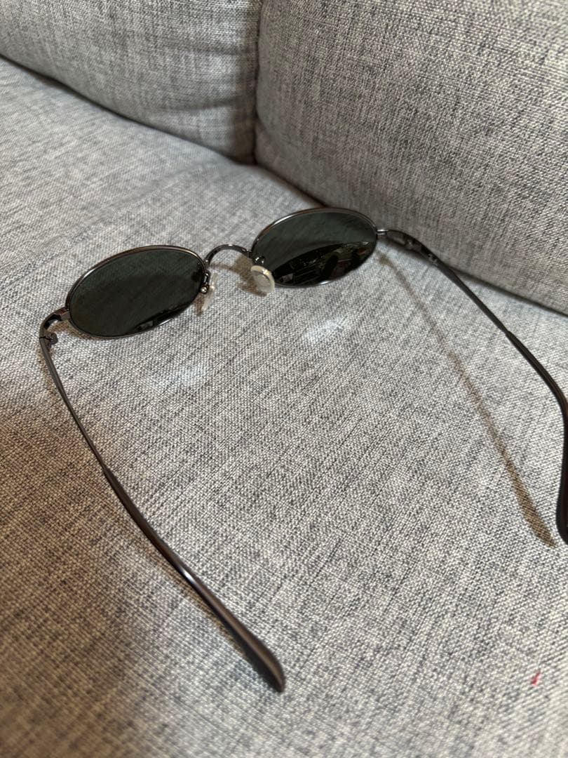 Ray-Ban ブラックオーバルサングラス