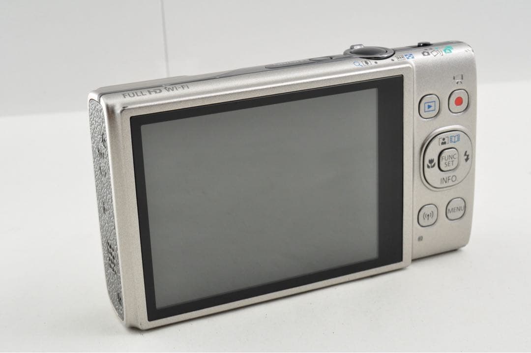 美品　Canon キャノン IXY 650 シルバー　デジカメ