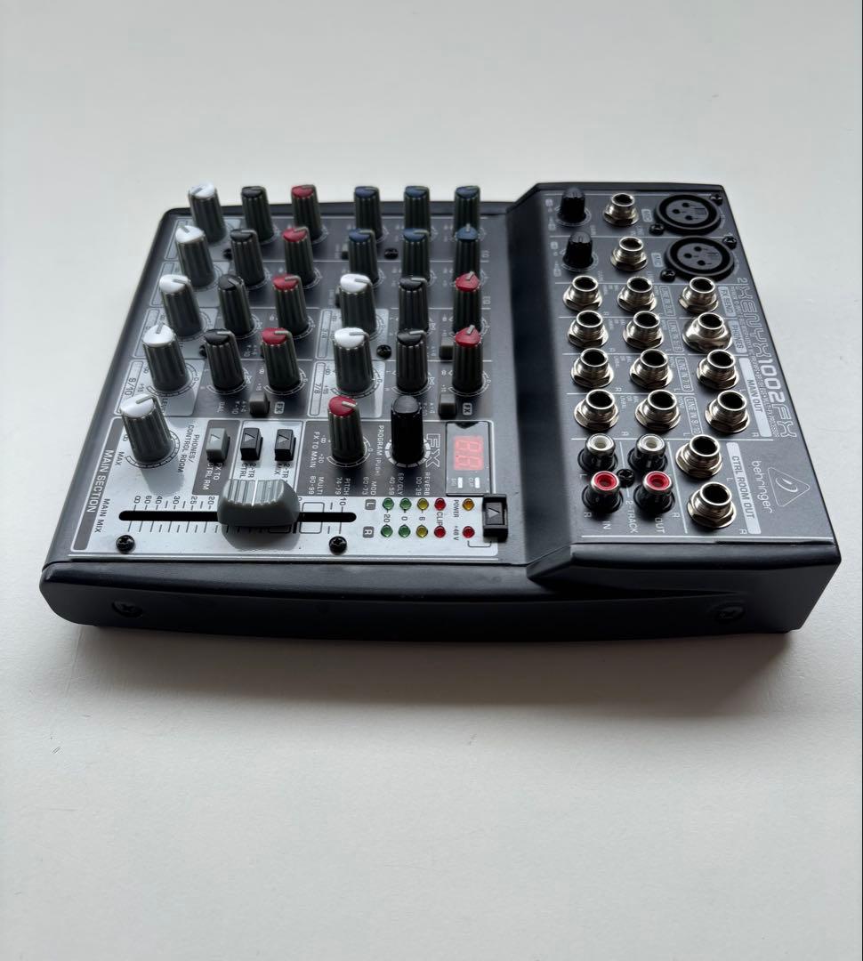 配信機器・PA機器・レコーディング機器 Behringer XENYX 1002FX