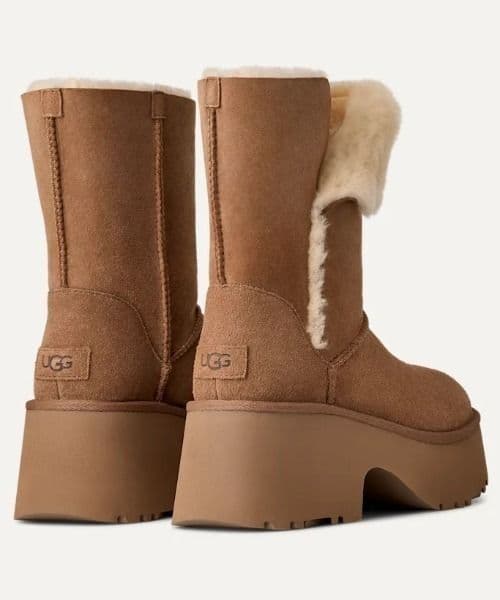 サイズ 23(6) 今季新品　UGGブーツ