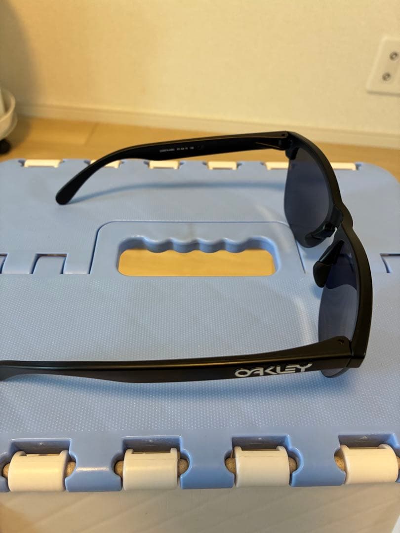 フロッグスキンライト　オークーリー　OAKLEY ブラック サングラス