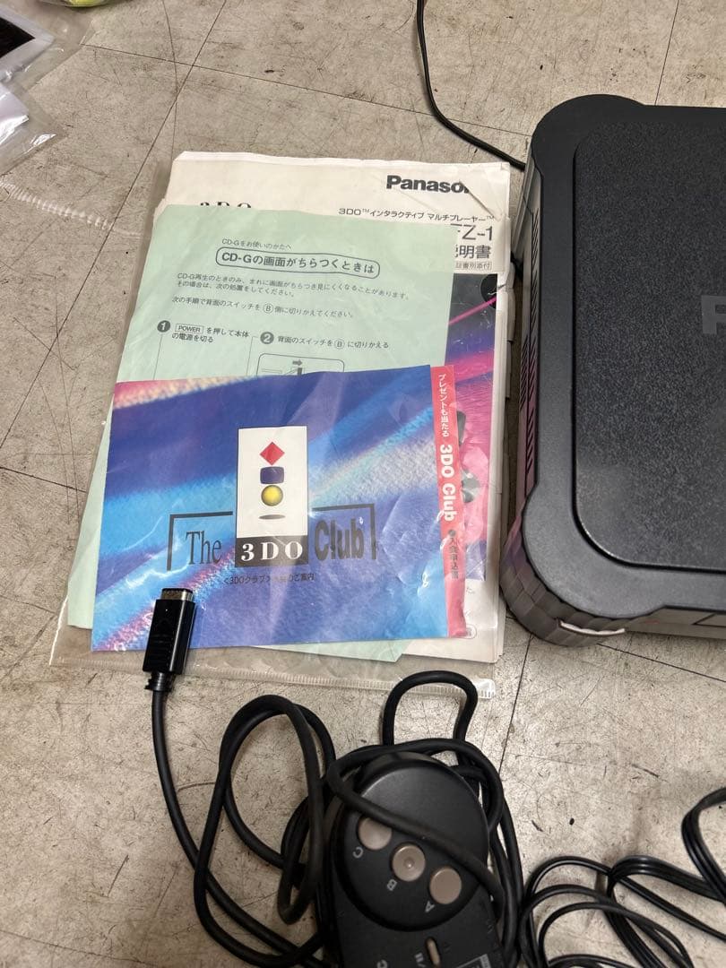 Panasonic 3DO REAL FZ-1 本体と付属品
