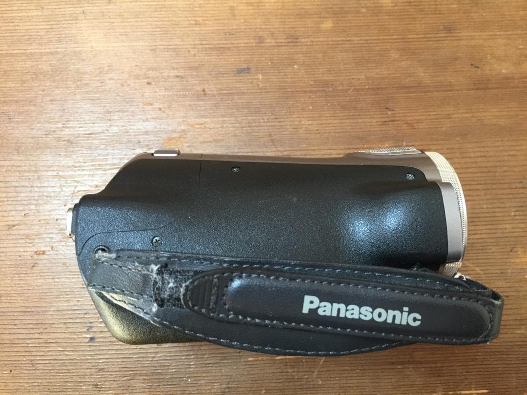 美品　撮影画像あり　動作OK　Panasonic　HDC-SD9　付属品あり