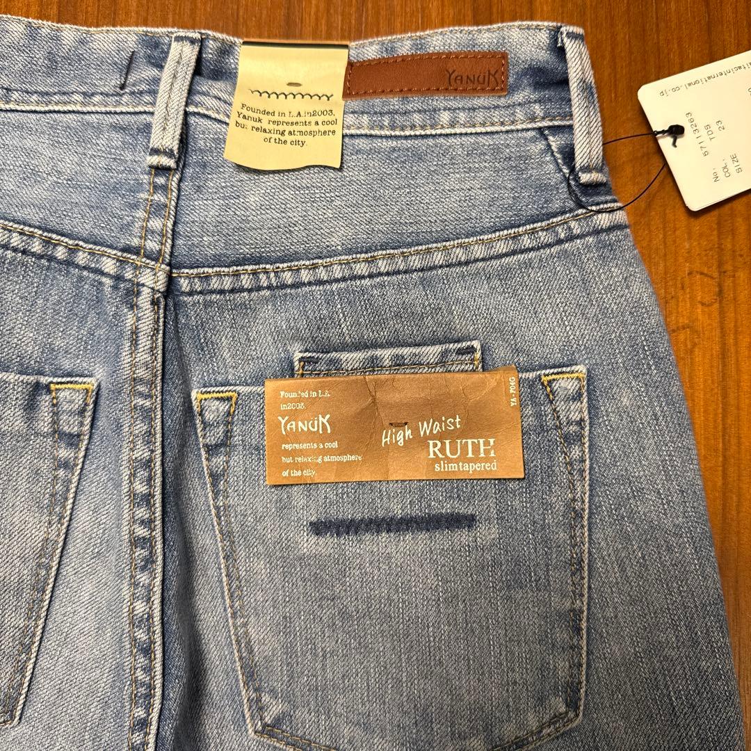 新品 ヤヌーク Trick Denim ハイウエスト スリムテーパードRUTH